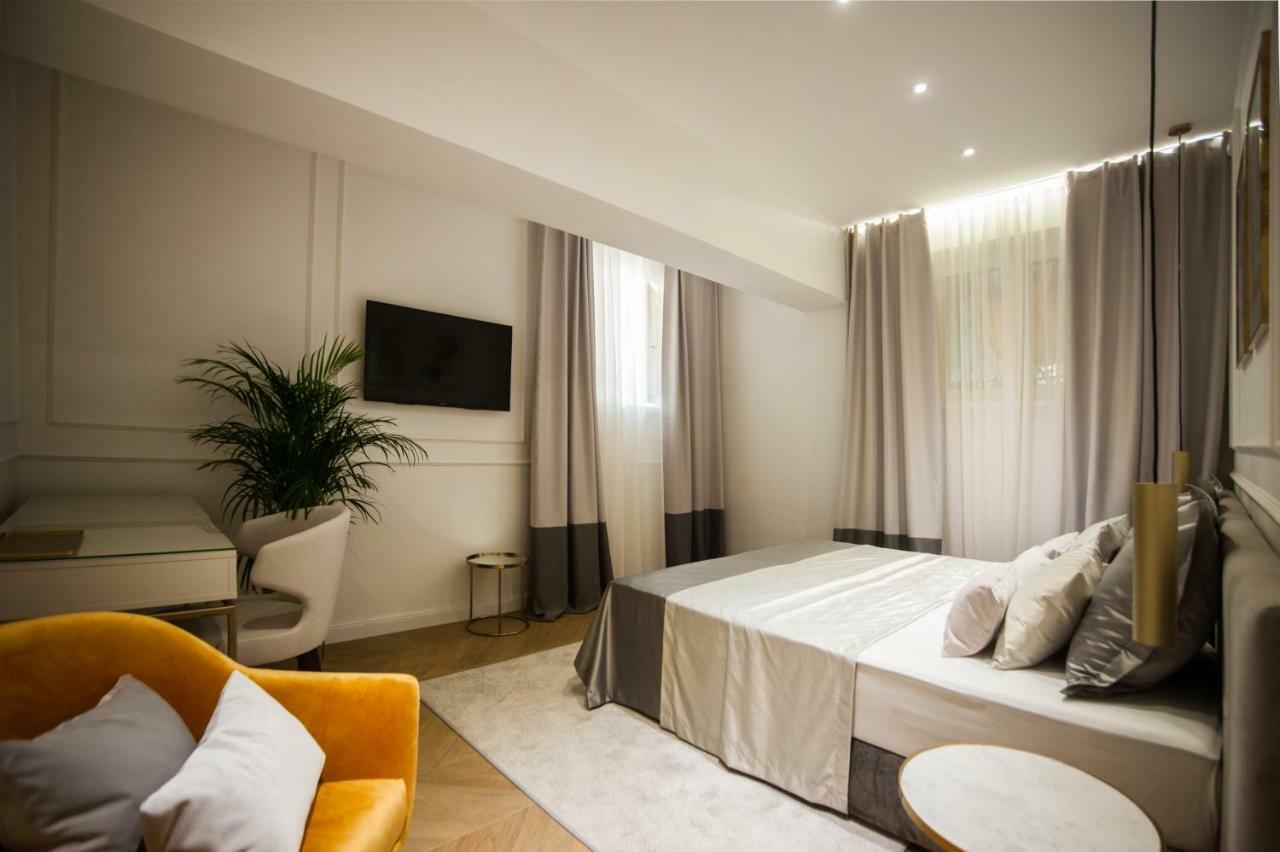 Club 5 Boutique Rooms 스플리트 외부 사진